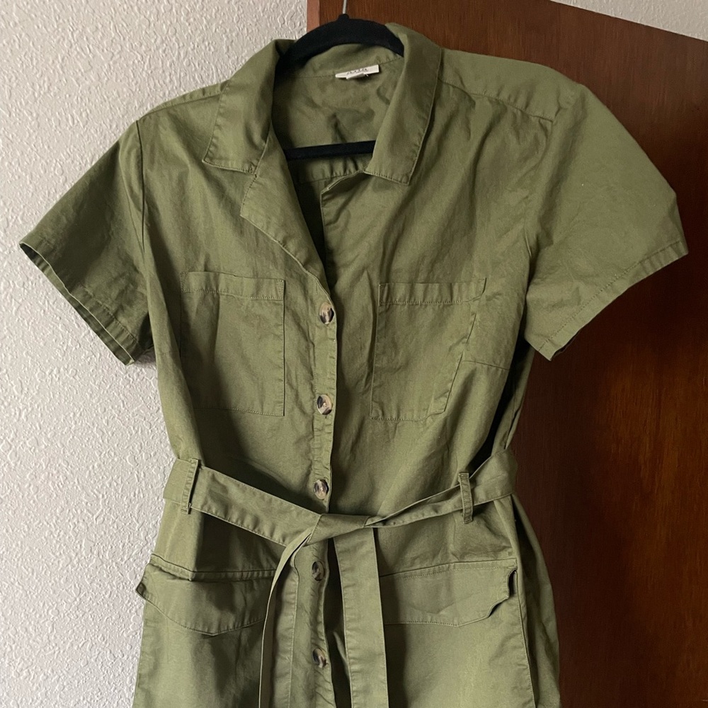 ana Green T-shirt dress